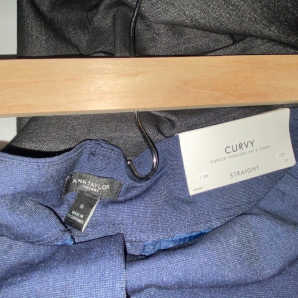 Ann Taylor Curvy pants